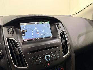 Ford Focus Wagon 1.0 Titanium Edition picture 16