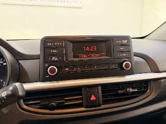 Kia Picanto 1.0 EconomyLine 5Doors picture 8