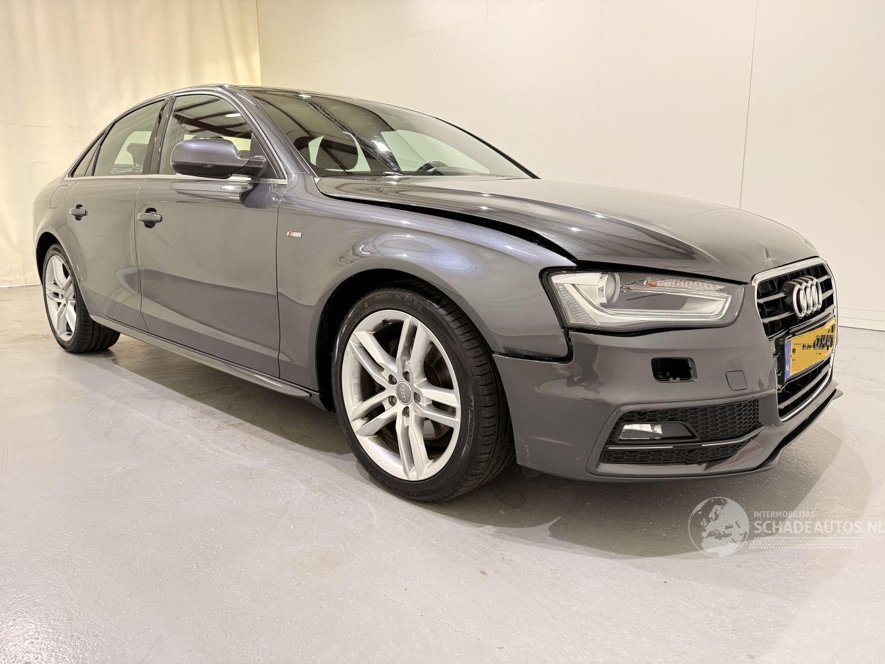 Audi A4 Sedan 1.8 TFSI S Edition Automaat