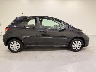 Toyota Yaris 1.0 VVT-i Comfort picture 17