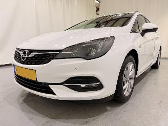Opel Astra SPORTS TOURER 1.2 Edition Clima/Navi picture 3