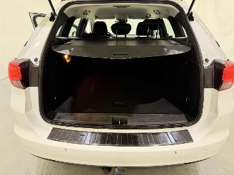 Opel Astra SPORTS TOURER 1.2 Edition Clima/Navi picture 38