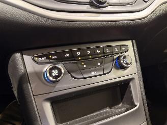 Opel Astra SPORTS TOURER 1.2 Edition Clima/Navi picture 30