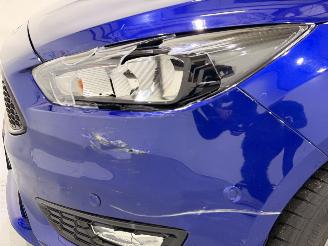 Ford Focus Wagon 1.5 ST-Line Navi/Clima picture 31