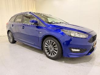 Schadeauto Ford Focus Wagon 1.5 EcoBoost Titanium  110kW 150PK 1498ccm 2017/5