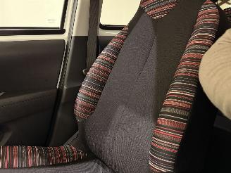 Citroën C1 HB 1.0 VTi 68 Style Navi picture 16