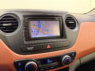 Hyundai I-10 HB 1.0i Blue Go! Navi/Clima picture 14