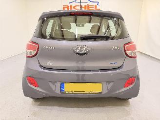 Hyundai I-10 HB 1.0i Blue Go! Navi/Clima picture 5