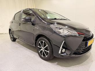 krockskadad bil auto Toyota Yaris HB 1.5 VVT-i Hybrid Clima 2018/3