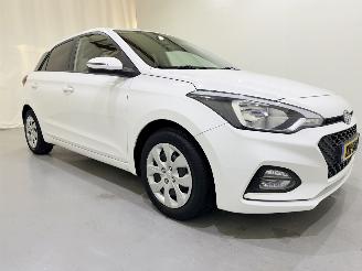 Schadeauto Hyundai I-20 HB 1.0 T-GDI Comfort Automaat 2019/2