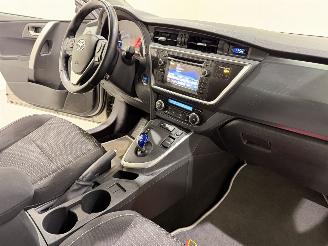 Toyota Auris HB 1.8 Hybrid Comfort picture 8