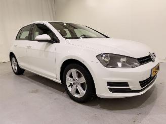 krockskadad bil auto Volkswagen Golf VII HB 1.2 TSI Airco 2013/1