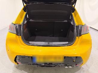 Peugeot 208 1.2 GT 130 Automaat picture 15