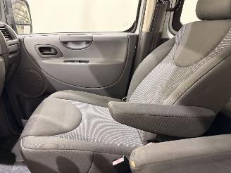 Peugeot Expert 2.0 HDI 135 Dub.Cabine 5p L2 Airco picture 33