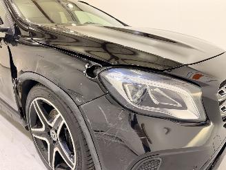 Mercedes GLA 220 4Matic Premium Plus AMG Aut7 picture 40