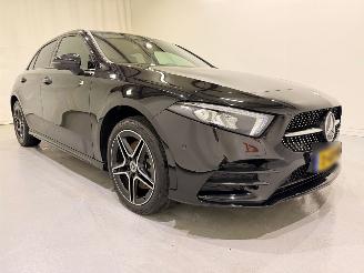 damaged passenger cars Mercedes A-klasse HB A 250e PHEV AMG Night Line Aut8 2022/11