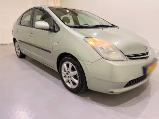 škoda osobní automobily Toyota Prius HB 1.5 VVT-i HEV Aut. 2006/6
