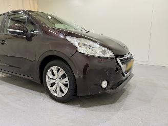 Peugeot 208 HB 1.4 VTi Active Airco picture 14