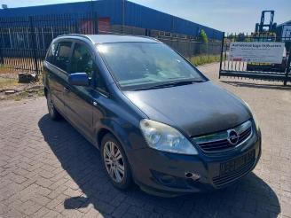 Uttjänta bilar auto Opel Zafira  2010/2