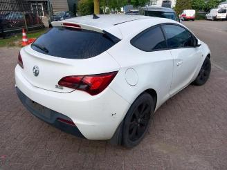 Opel Astra Astra J GTC (PD2/PF2), Hatchback 3-drs, 2011 / 2018 1.4 Turbo 16V ecoFLEX 120 picture 7