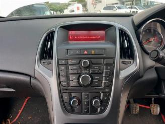 Opel Astra Astra J GTC (PD2/PF2), Hatchback 3-drs, 2011 / 2018 1.4 Turbo 16V ecoFLEX 120 picture 18