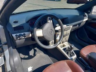 Opel Astra Astra H Twin Top (L67), Cabrio, 2005 / 2010 1.8 16V picture 15