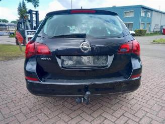 Opel Astra Astra J Sports Tourer (PD8/PE8/PF8), Combi, 2010 / 2015 1.6 16V picture 6
