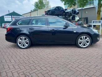 Opel Astra Astra J Sports Tourer (PD8/PE8/PF8), Combi, 2010 / 2015 1.6 16V picture 8