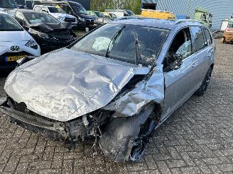 škoda osobní automobily Volkswagen Golf 1.6 TDI  Stationcar 2015/2
