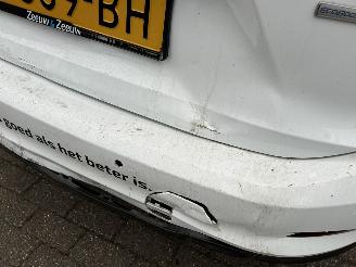 Ford Focus 1.0 EcoBoost Hybrid Titanium  Stationcar picture 7