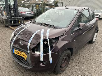 uszkodzony samochody osobowe Ford Ka 1.2 Cool & Sound 2012/6