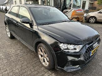 Audi A1 1.0   2.5 TFSI  Allstreet Advanced Edition  5 drs   ( 2783 Km ) picture 4