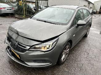škoda osobní automobily Opel Astra Sports Tourer 1.0 Turbo  120 Jaar Edition 2019/5