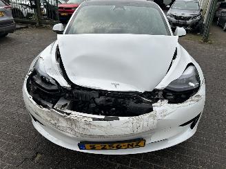 Tesla Model 3 Standard RWD plus 60 kWh picture 2