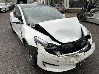 Tesla Model 3 Standard RWD plus 60 kWh picture 3