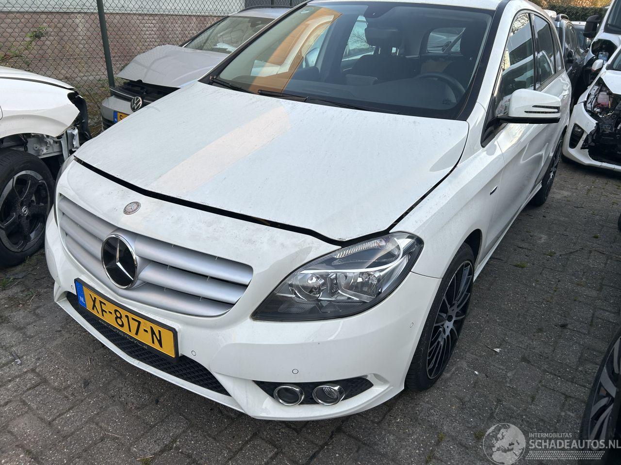 Mercedes B-klasse 200   Ambition   Automaat
