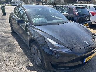 Auto incidentate Tesla Model 3 Standard Range Plus RWD 2020/12