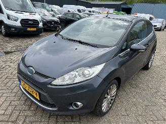 krockskadad bil auto Ford Fiesta 1.25   Titanium   3 Drs 2009/8