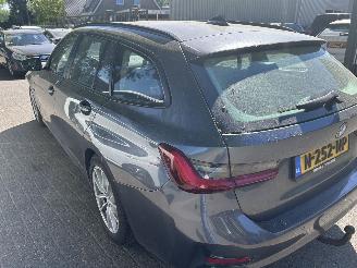 BMW 3-serie 320e Touring xDrive Business Automaat picture 7