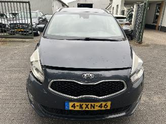 Kia Carens 1.7 Diesel picture 2