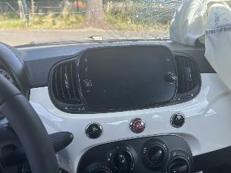 Fiat 500 1.0 Urban Hybrid picture 11