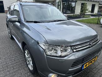 Mitsubishi Outlander 2.0 PluginHybrid Instyle  Automaat picture 3