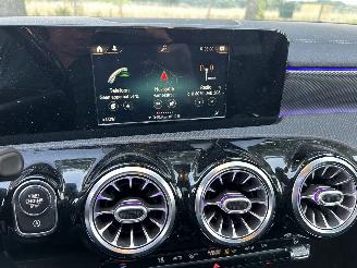 Mercedes Cla-klasse 200 D  Shooting Break  Automaat picture 14