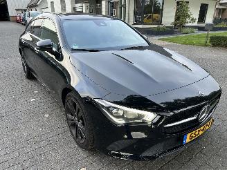 Mercedes Cla-klasse 200 D  Shooting Break  Automaat picture 3
