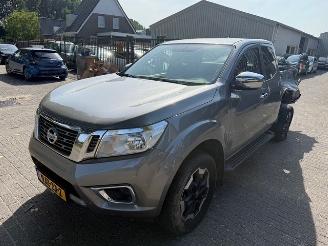 krockskadad bil bedrijf Nissan Navara 2.3 DCI N-Connecta King Cab  4 WD  ( 79424 Km ) 2021/4