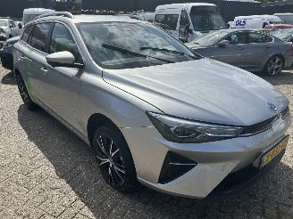 MG MG5 Luxury Long Range  115 kW  automaat picture 3
