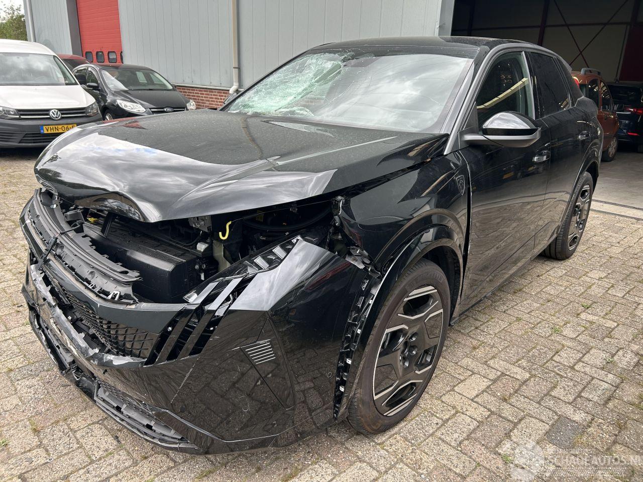 Peugeot 3008 e- 3008 GT  Avantage Automaat  ( Nieuw prijs 52500,00 )