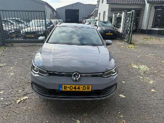 Volkswagen Golf Stationcar 1.0 TSI Life picture 2