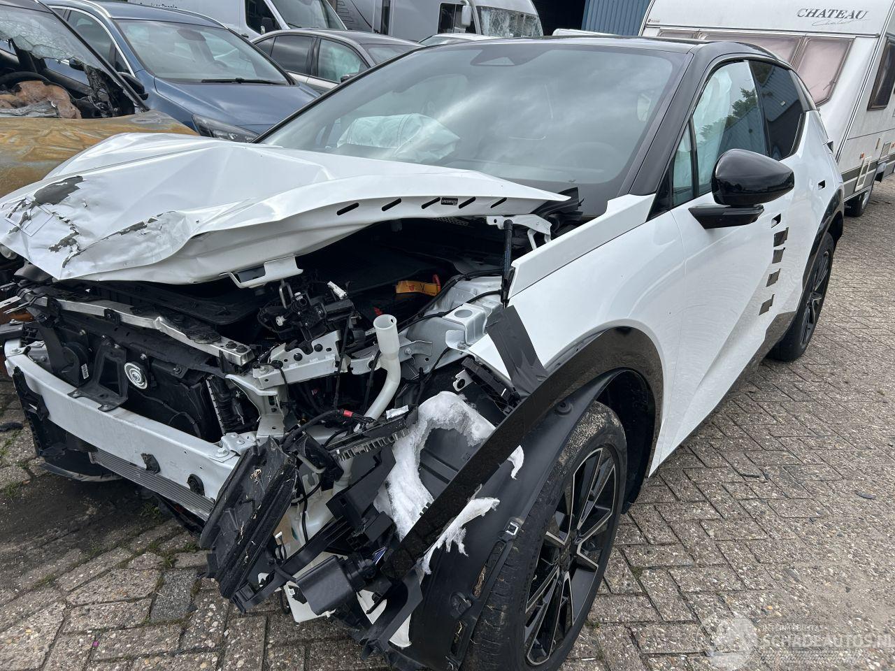 Zeekr X Long Range rwd 200 KW  Automaat   ( 4924 Km )