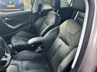 Peugeot 208 1.6 VTI  Allure  5 drs  ( Panoramadak- Leer ) picture 11